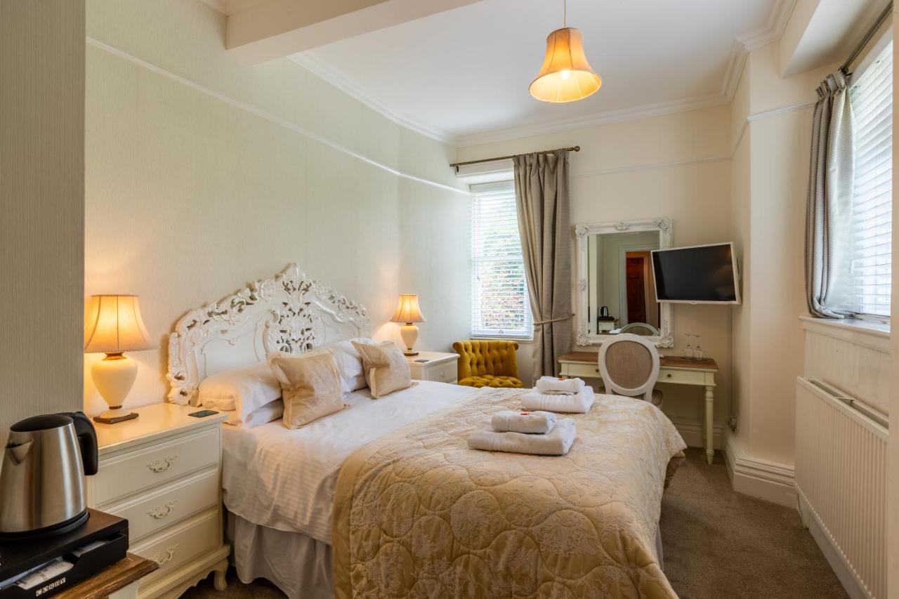 Chestnuts Guest House (Adults Only) Уиндермир Экстерьер фото