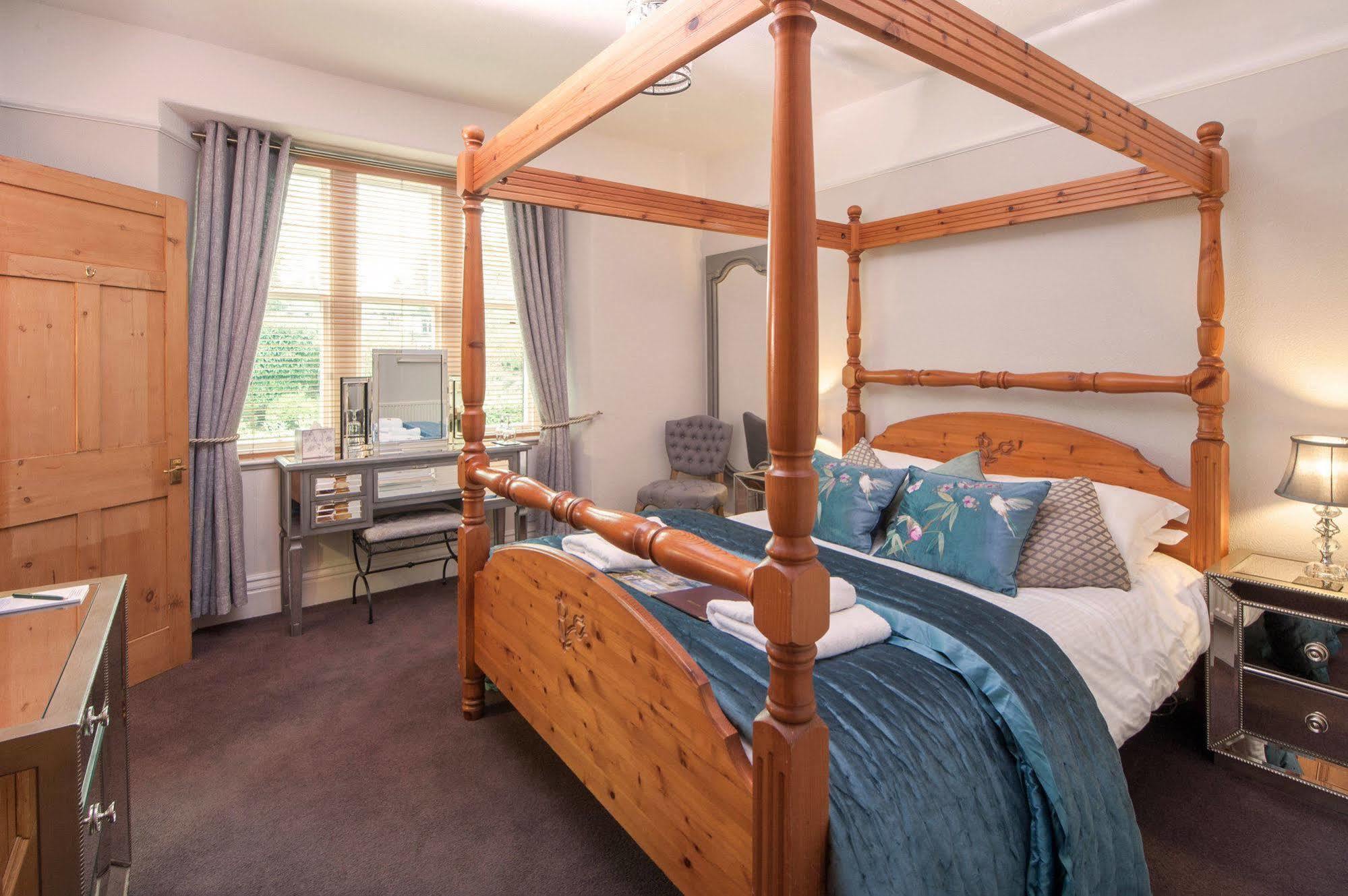 Chestnuts Guest House (Adults Only) Уиндермир Экстерьер фото