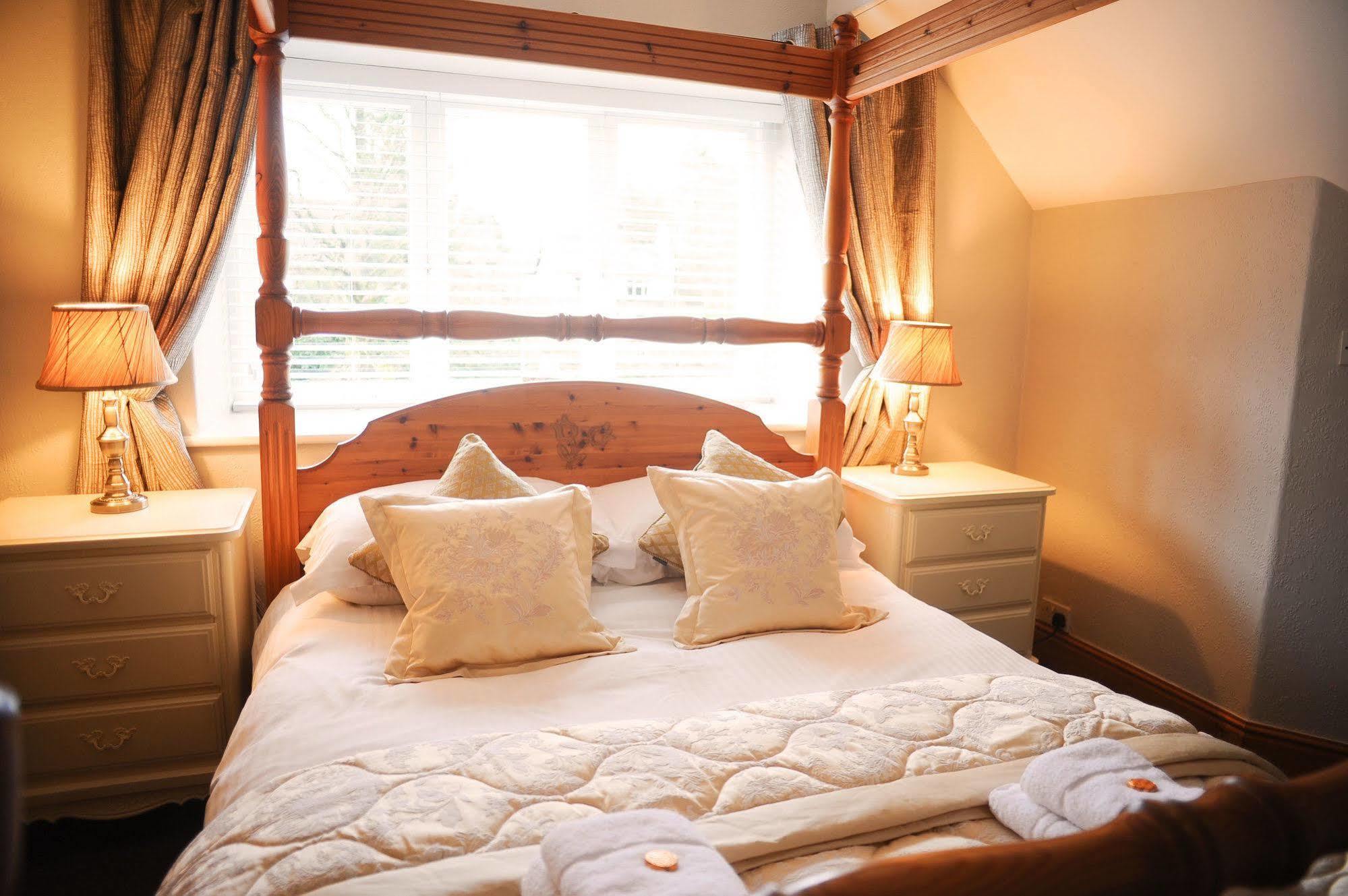 Chestnuts Guest House (Adults Only) Уиндермир Экстерьер фото
